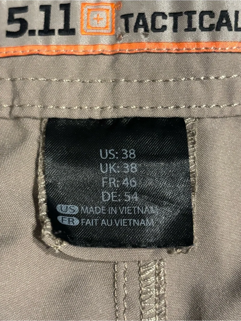 5.11 Tactical Men's Flat Front Shorts - Taupe Khaki Mens size 38 w/ 9” Inseam